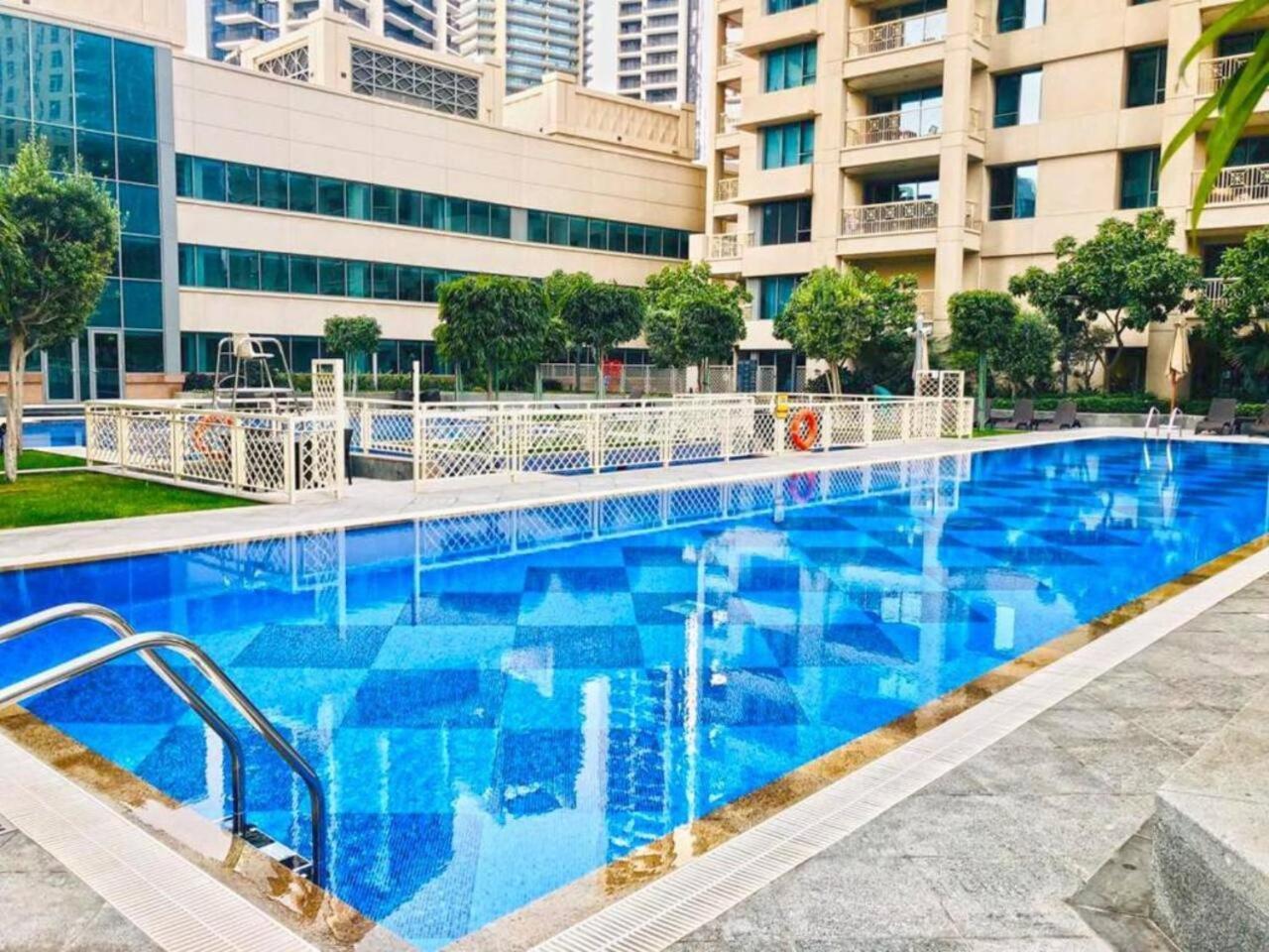Daire Blvd 2 - In Downtown *