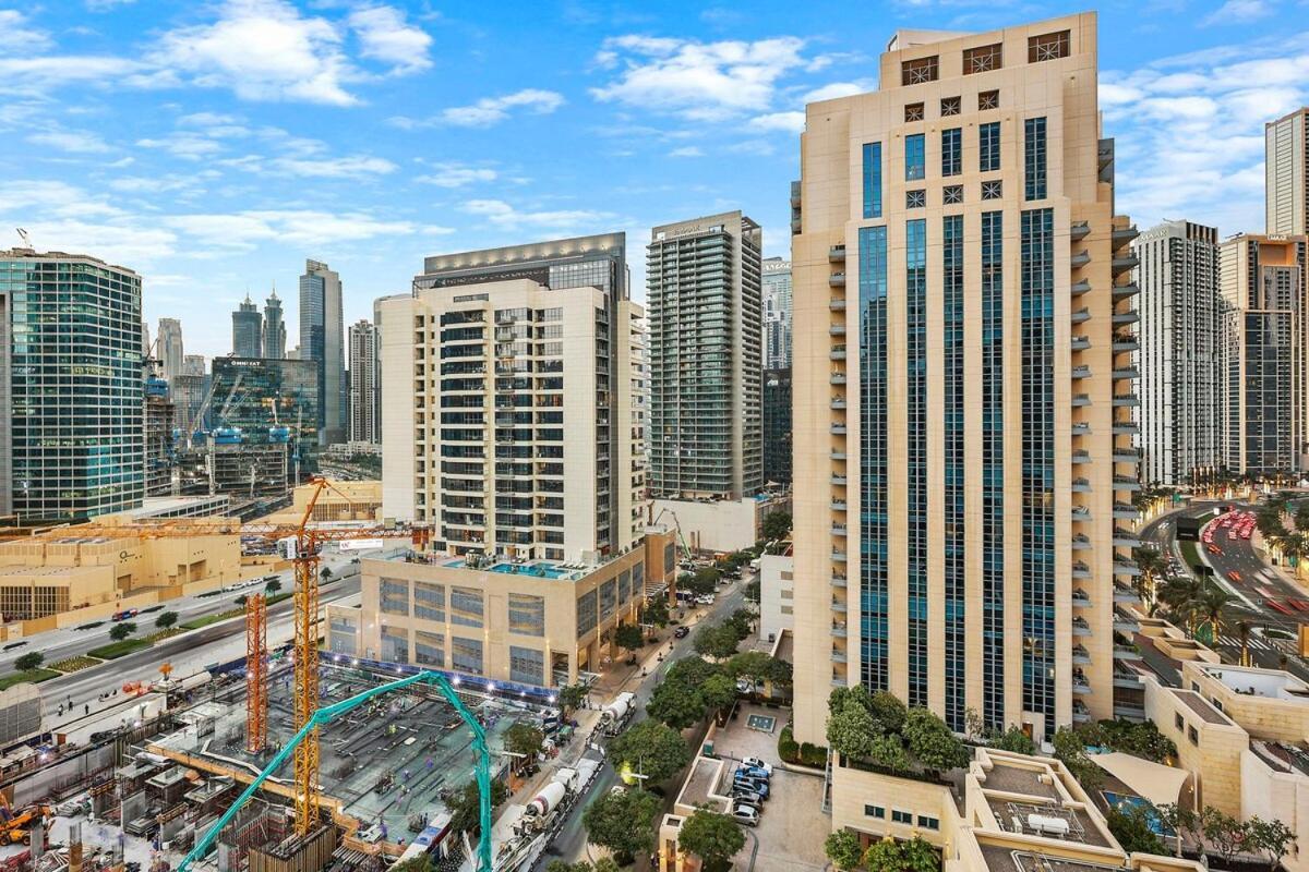 First Class 2br Downtown Lively Getaway Apartment Dubai