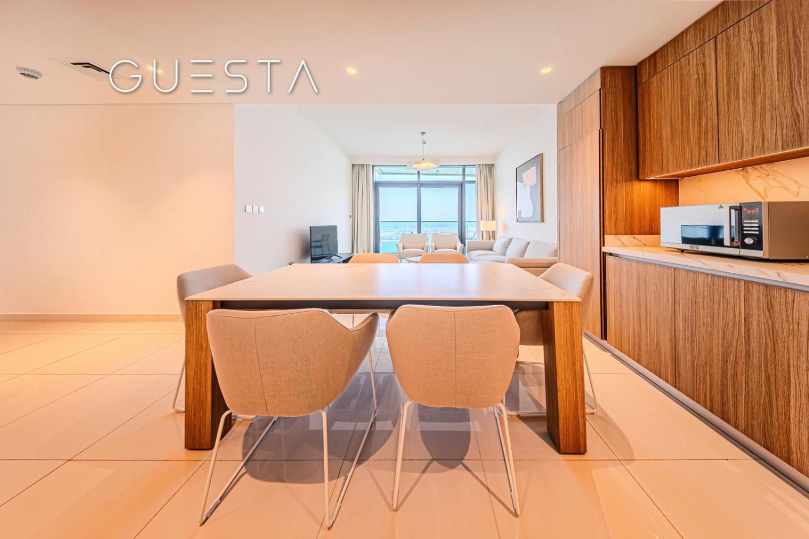 Emaar Beachfront - Vista Tower, Marina * Dubai