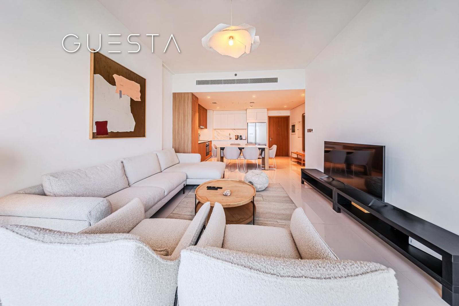 Emaar Beachfront - Vista Tower, Marina * Dubai
