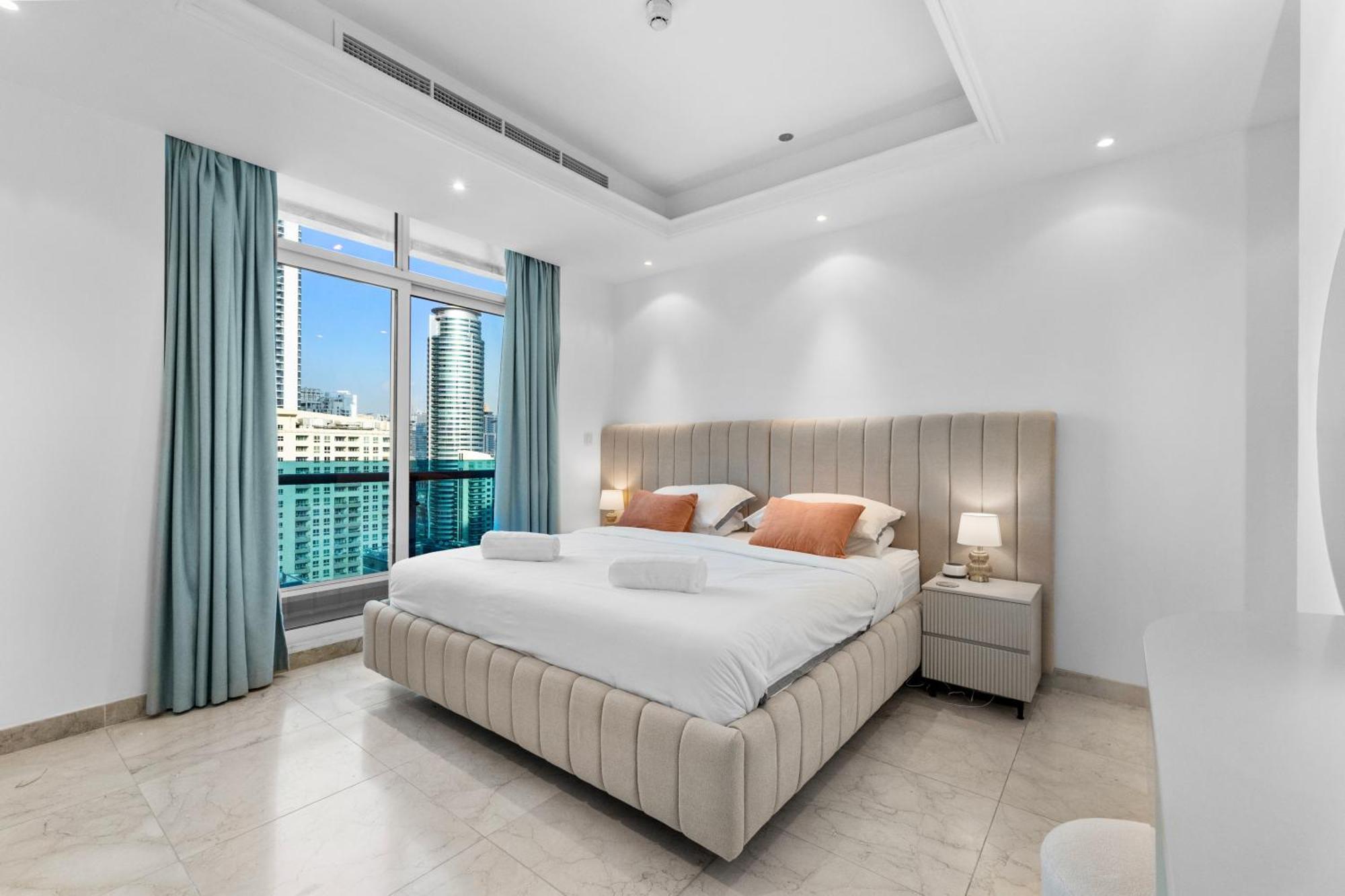 Elegant One Bed - Panoramic Marina Views - Near Jbr & Apartment *