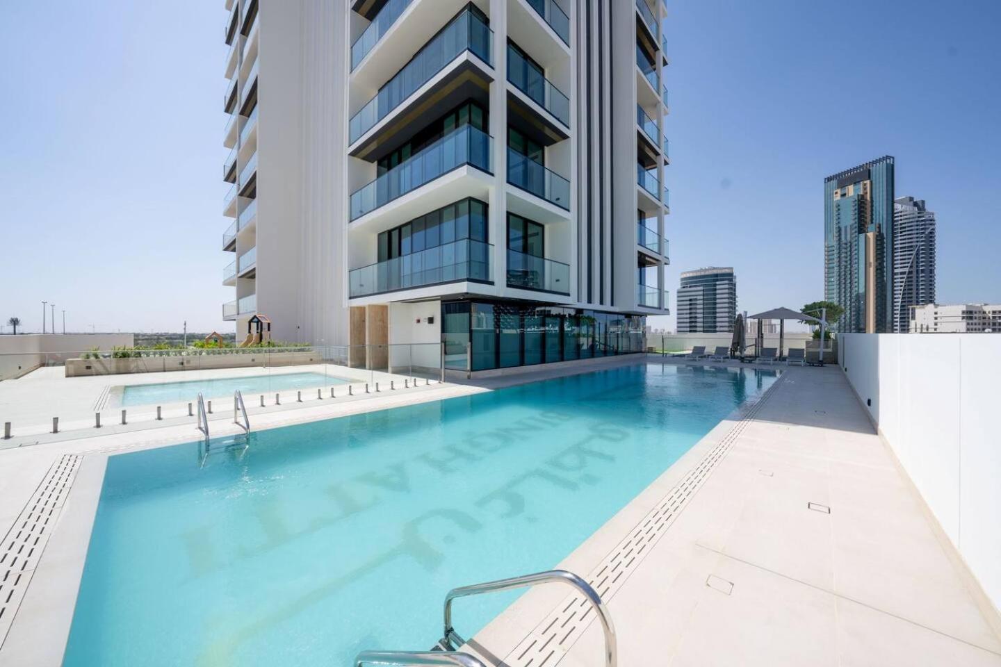 Chic & Modern 1br In Jvc With Full Amenities Apartment *
