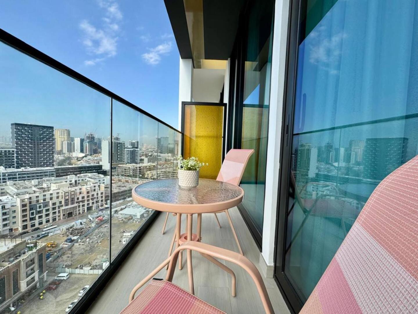 Apartment Chic & Modern 1br In Jvc With Full Amenities