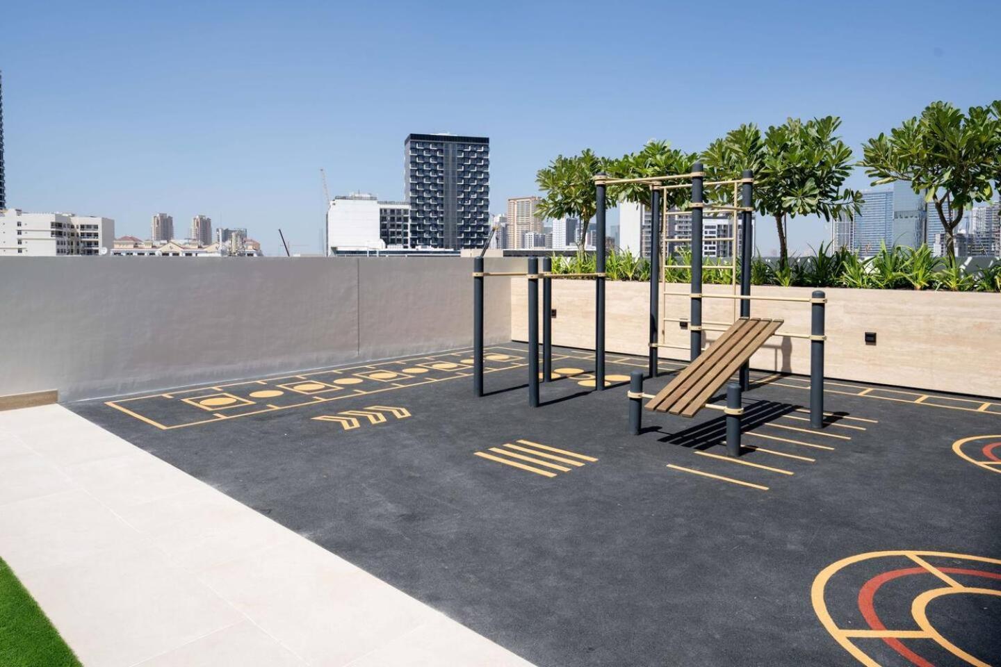 Apartment Chic & Modern 1br In Jvc With Full Amenities