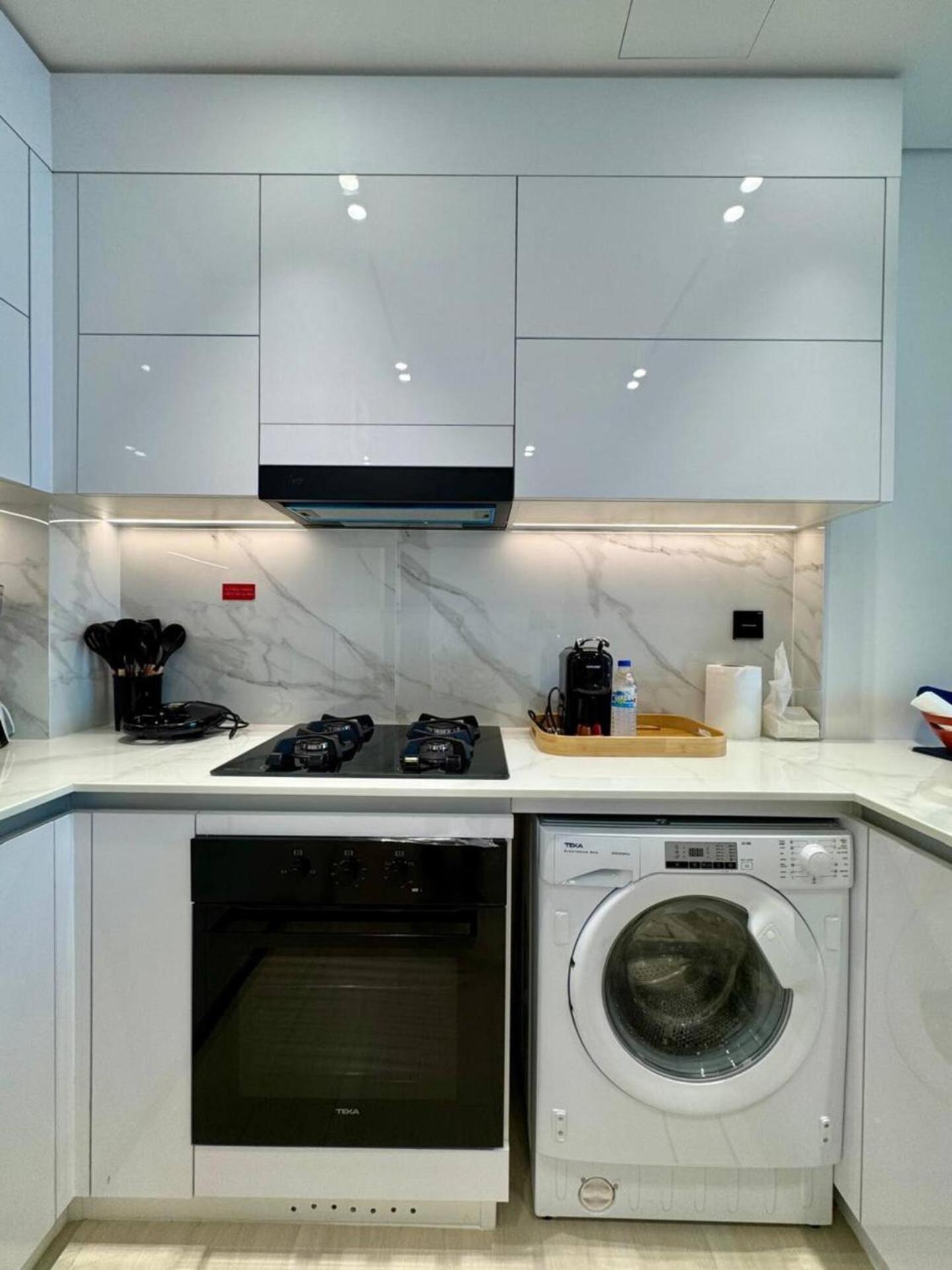 Apartment Chic & Modern 1br In Jvc With Full Amenities Dubai