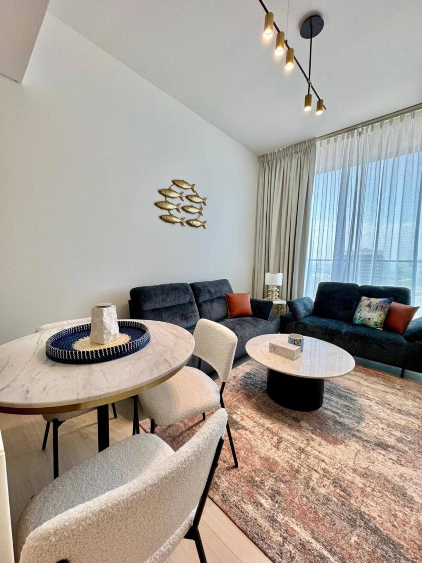 Apartment Chic & Modern 1br In Jvc With Full Amenities