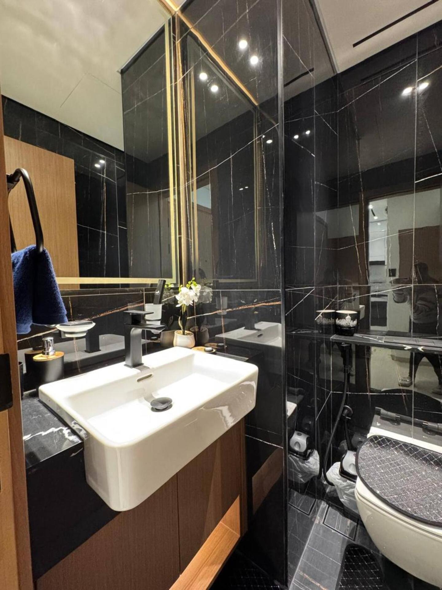Chic & Modern 1br In Jvc With Full Amenities Dubai