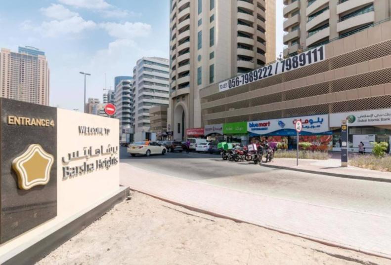 Adventurers Partition In Barsha Heights Homestay *
