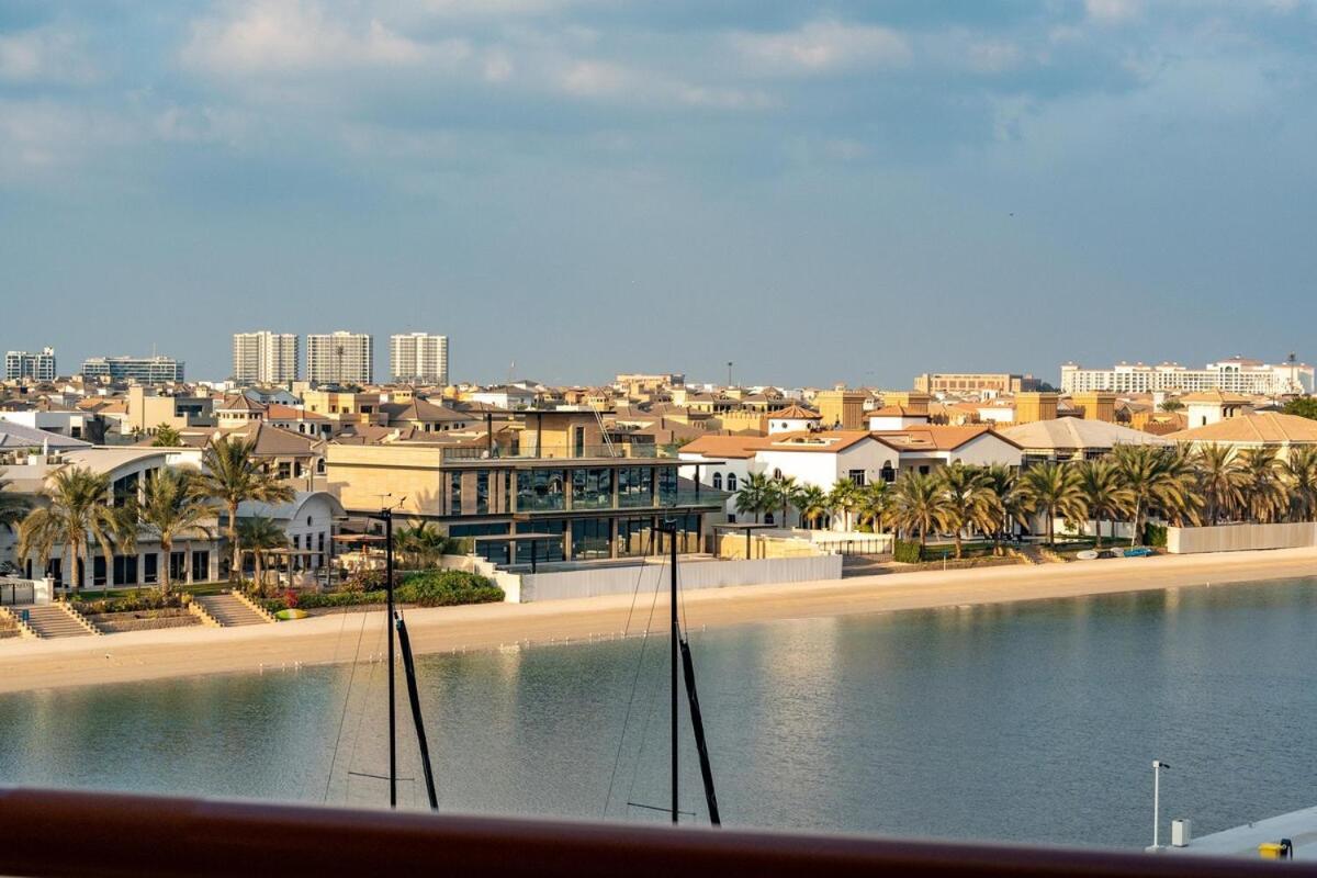 Apartment Deluxe Serene Views In Palm Jumeirah *