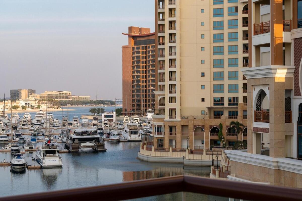 Deluxe Serene Views In Palm Jumeirah Apartment Dubai