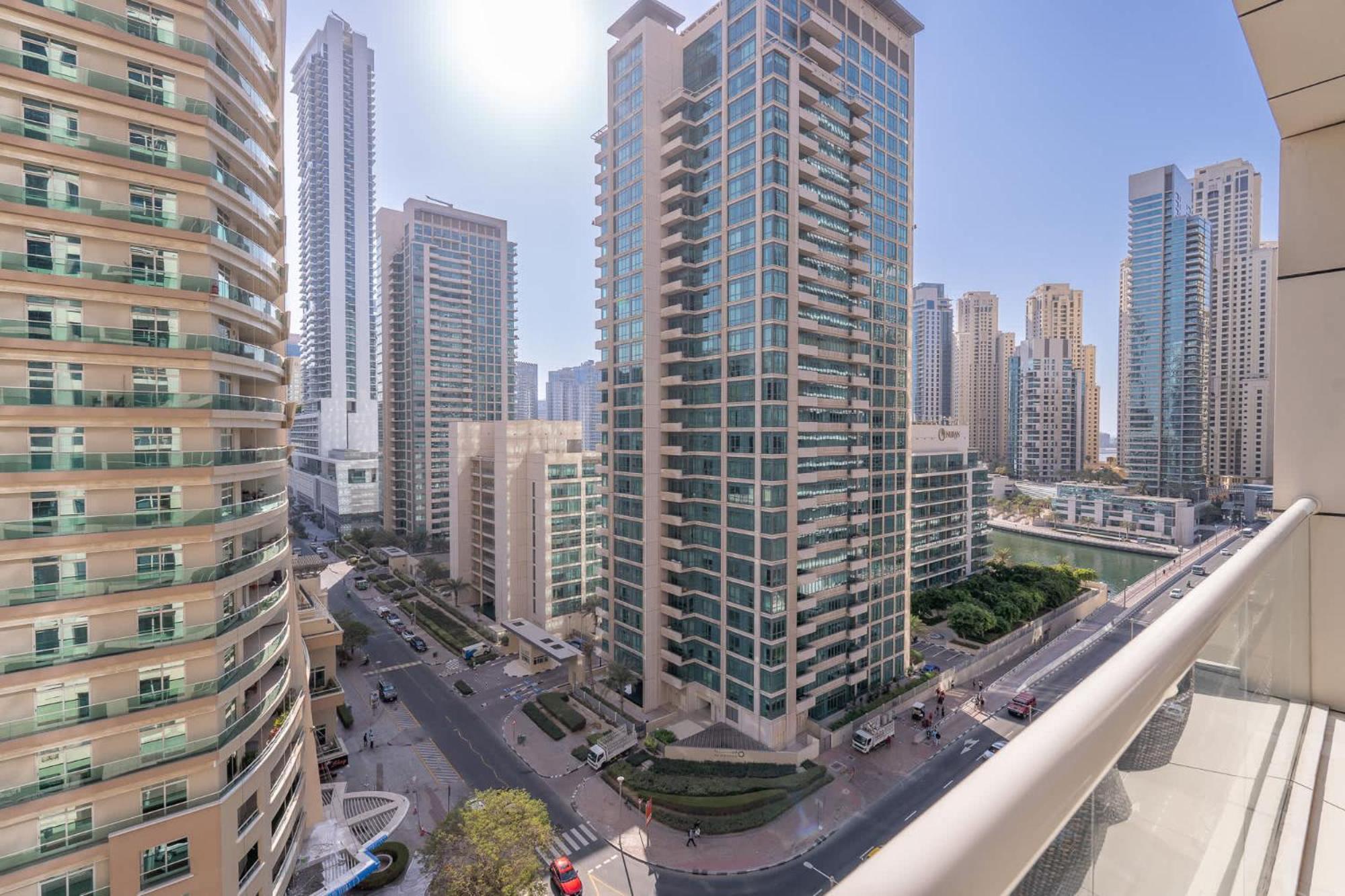 Cozy 1-bedroom At West Avenue Tower Near Marina * Dubai