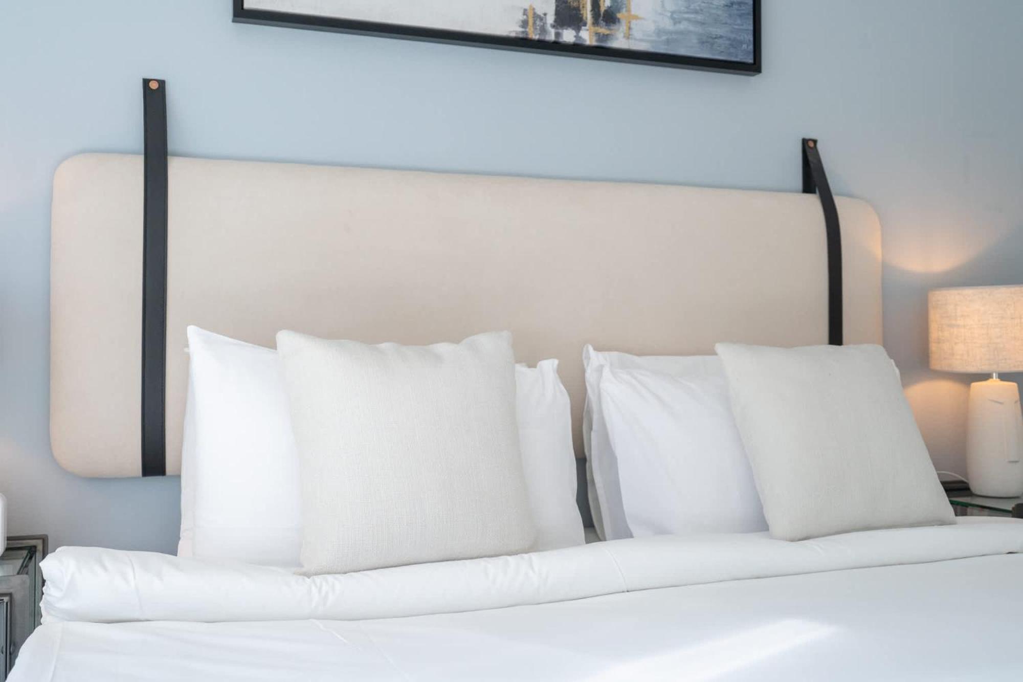 Daire Cozy 1-bedroom At West Avenue Tower Near Marina *