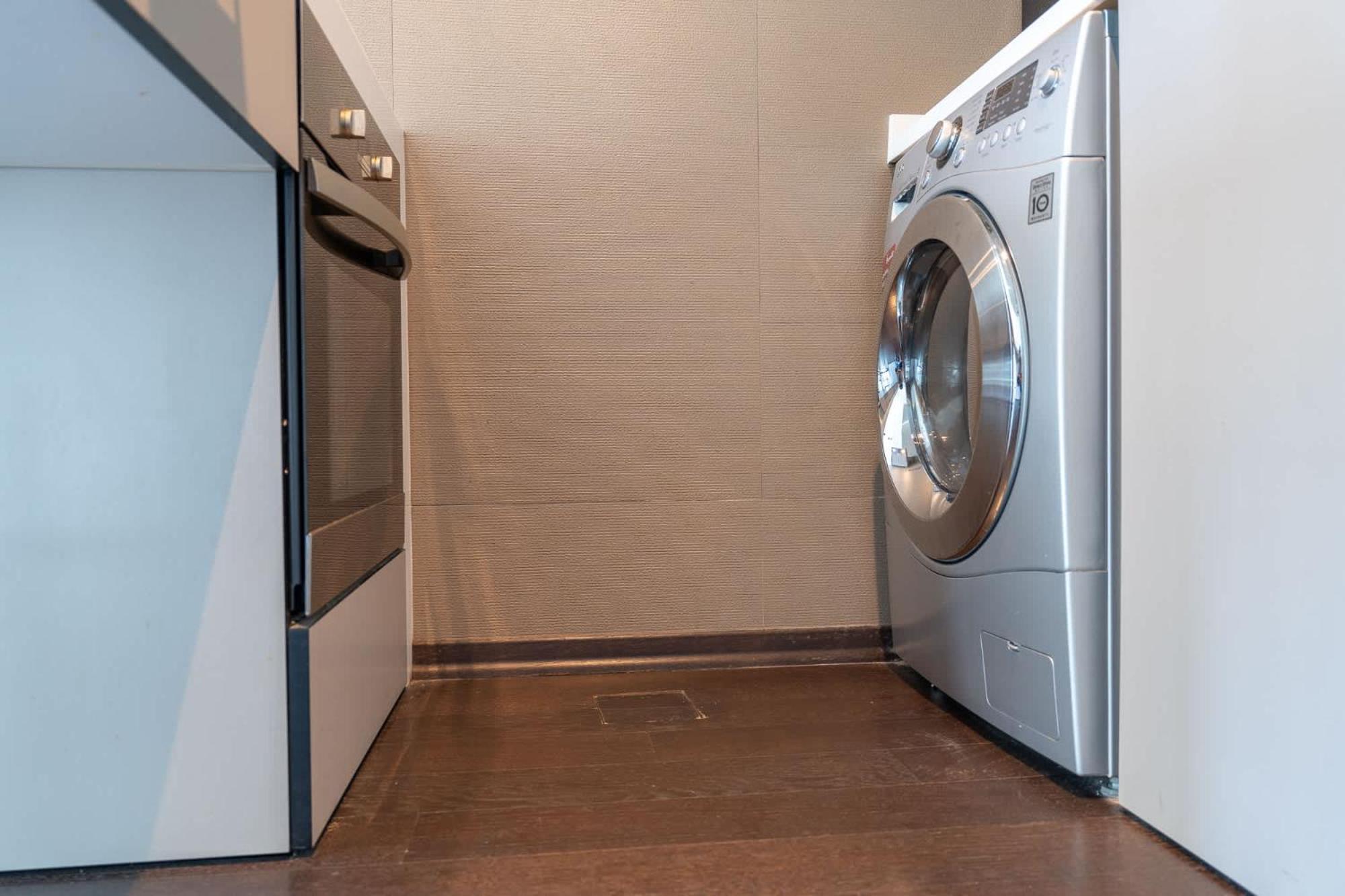 Cozy 1-bedroom At West Avenue Tower Near Marina Daire *