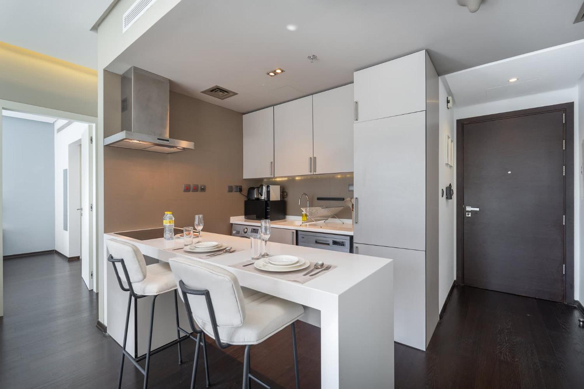 Daire Cozy 1-bedroom At West Avenue Tower Near Marina