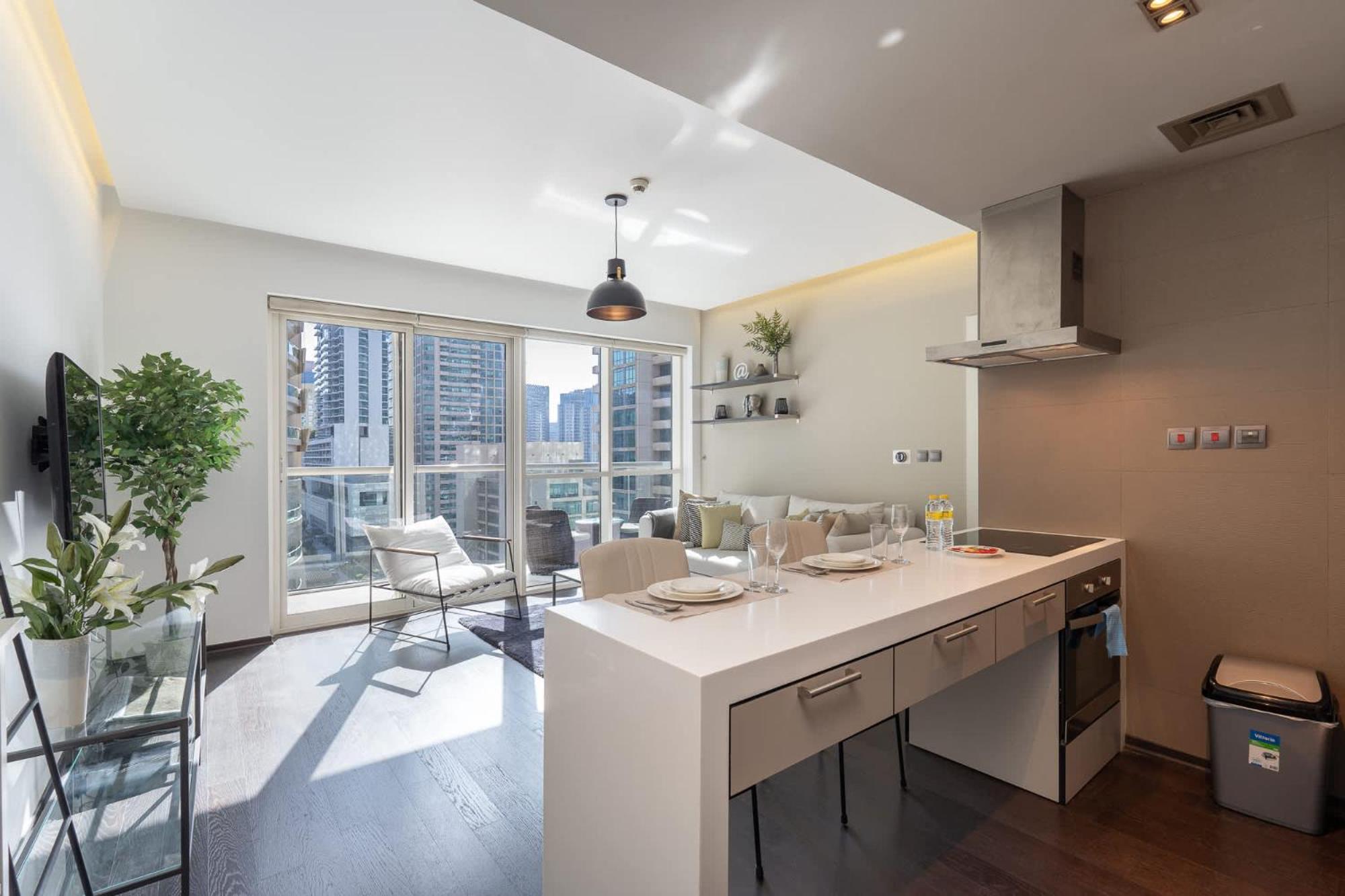 Cozy 1-bedroom At West Avenue Tower Near Marina Daire Dubai