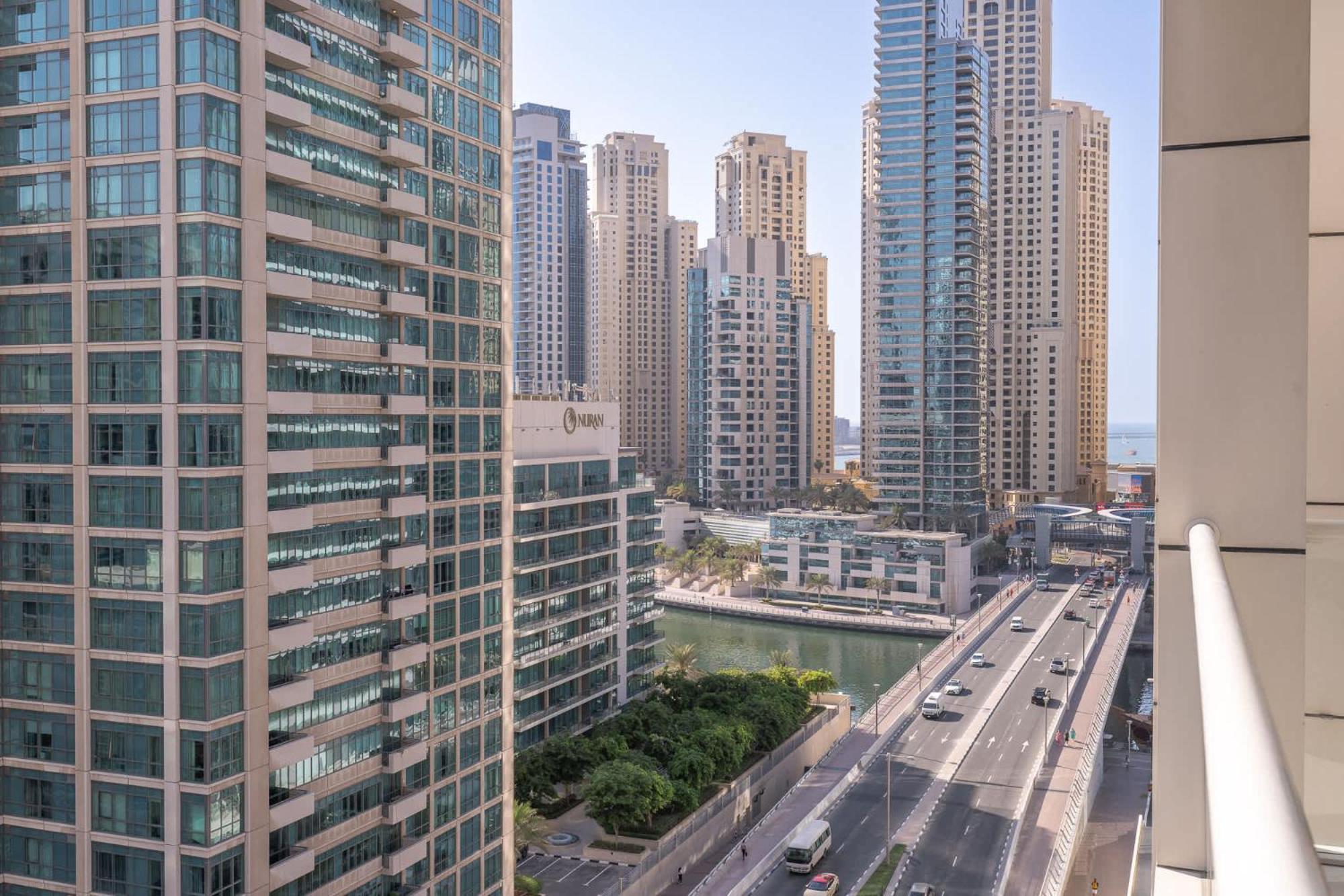 Cozy 1-bedroom At West Avenue Tower Near Marina * Dubai