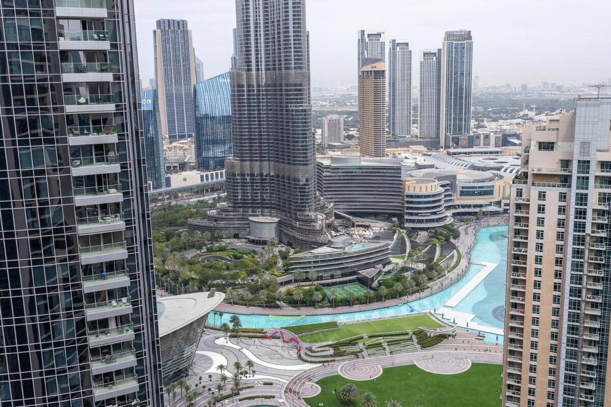 Luxurious 3-bedroom In Downtown Near Burj Khalifa In Mall Apartment Dubai