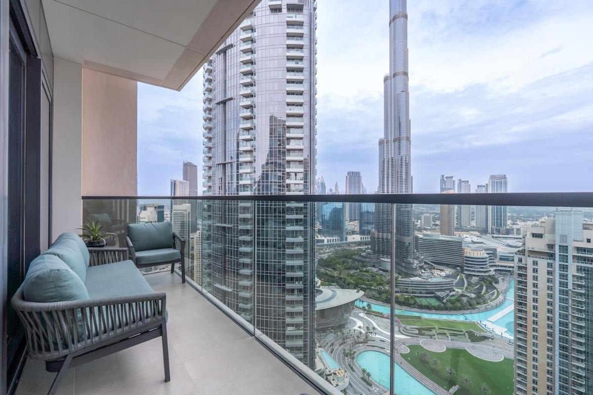Apartment Luxurious 3-bedroom In Downtown Near Burj Khalifa In Mall *