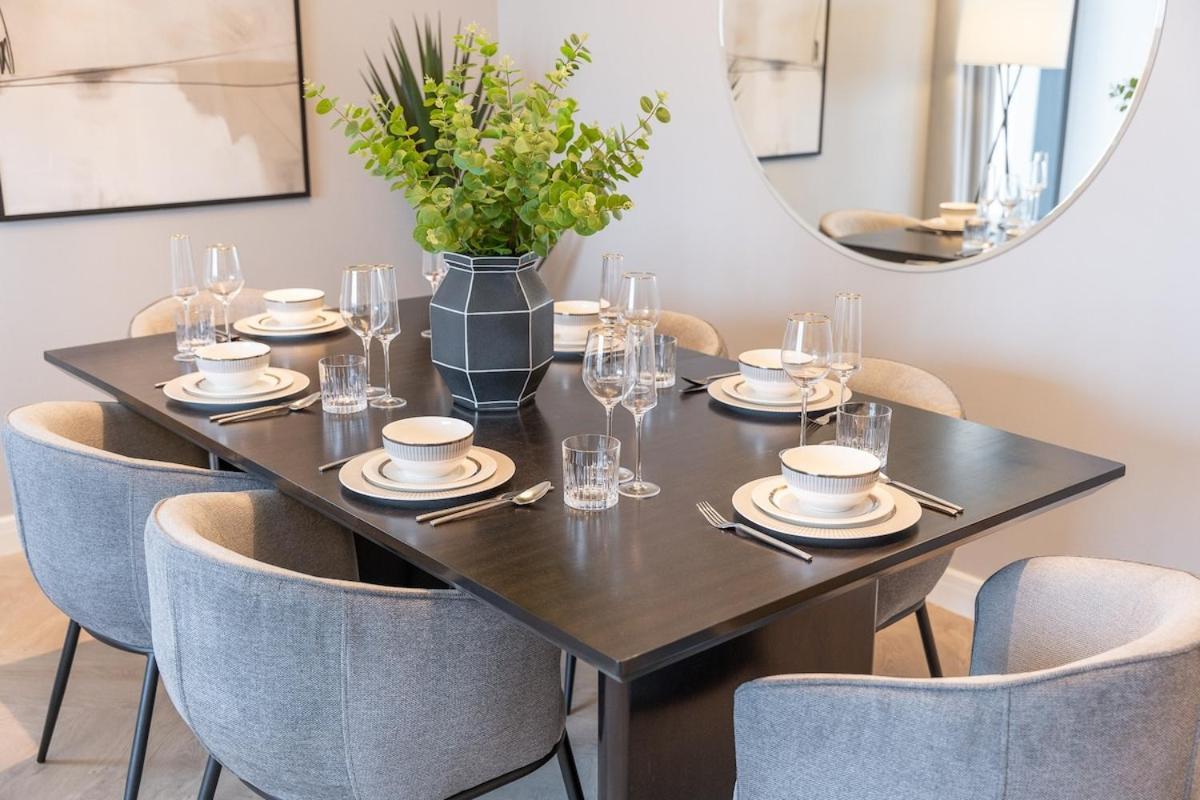 Luxurious 3-bedroom In Downtown Near Burj Khalifa In Mall