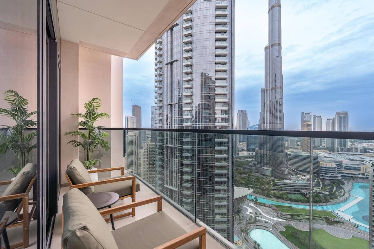 Apartment Luxurious 3-bedroom In Downtown Near Burj Khalifa In Mall *