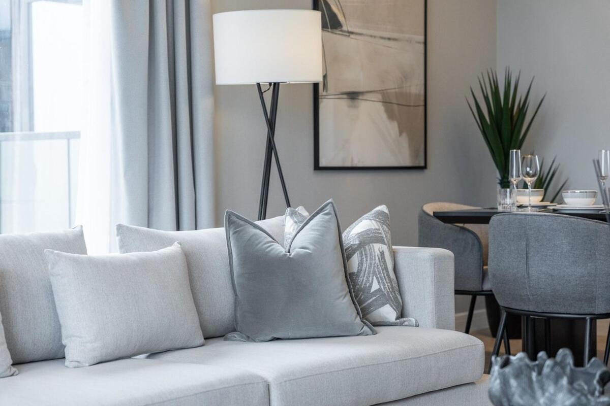 Luxurious 3-bedroom In Downtown Near Burj Khalifa In Mall * Dubai