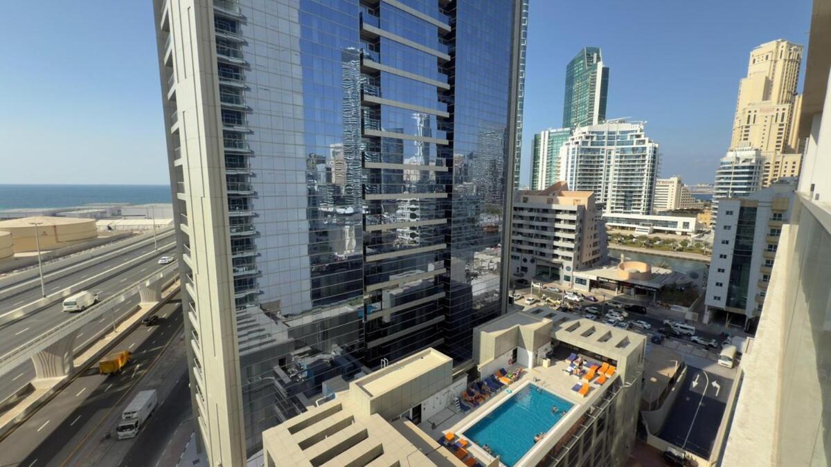 Chic Marina Vibes 1br Pad With Epic Views Apartment Dubai