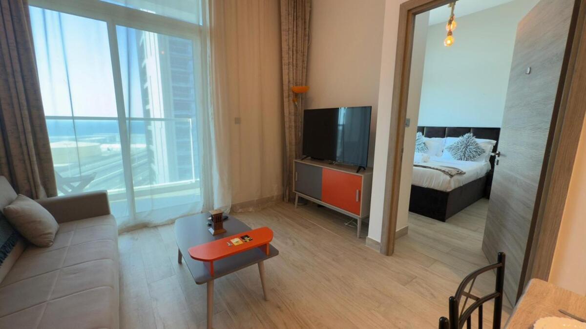 Apartment Chic Marina Vibes 1br Pad With Epic Views Dubai