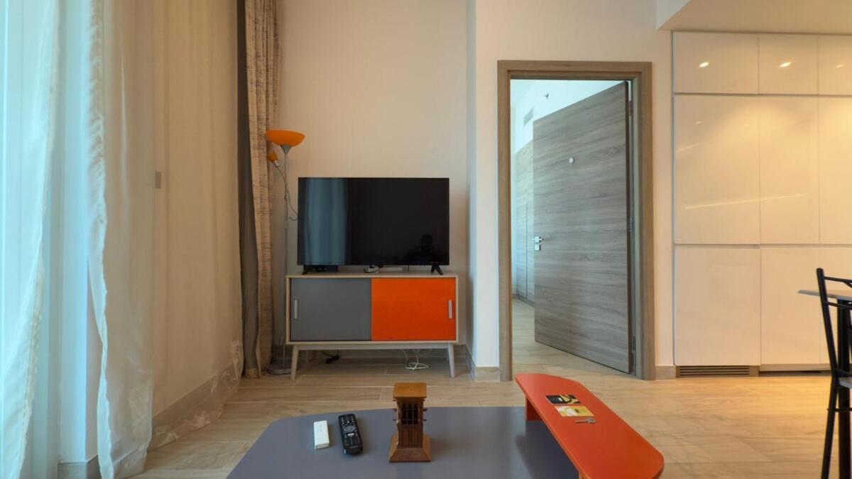Chic Marina Vibes 1br Pad With Epic Views * Dubai