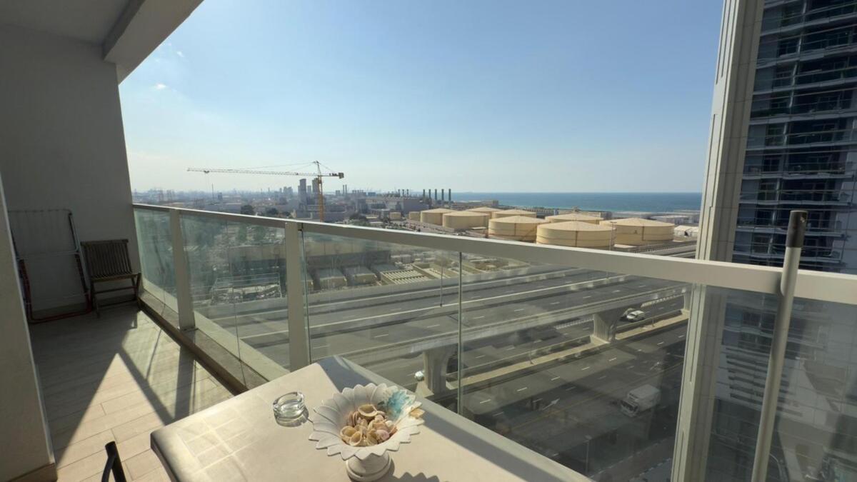 Chic Marina Vibes 1br Pad With Epic Views Apartment