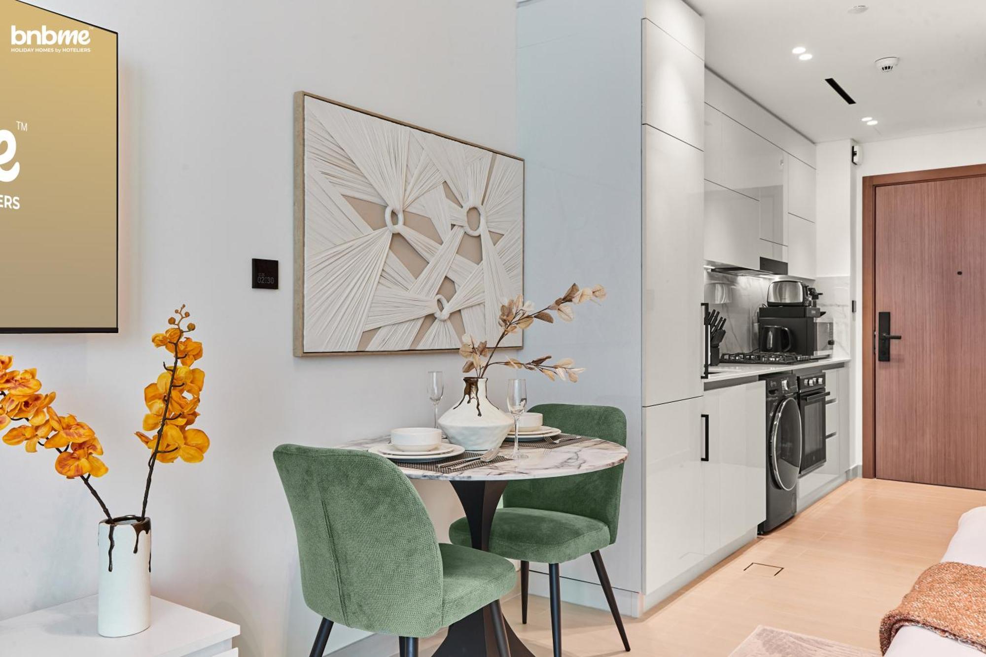 Bnbmehomes - Binghatti Lavender *