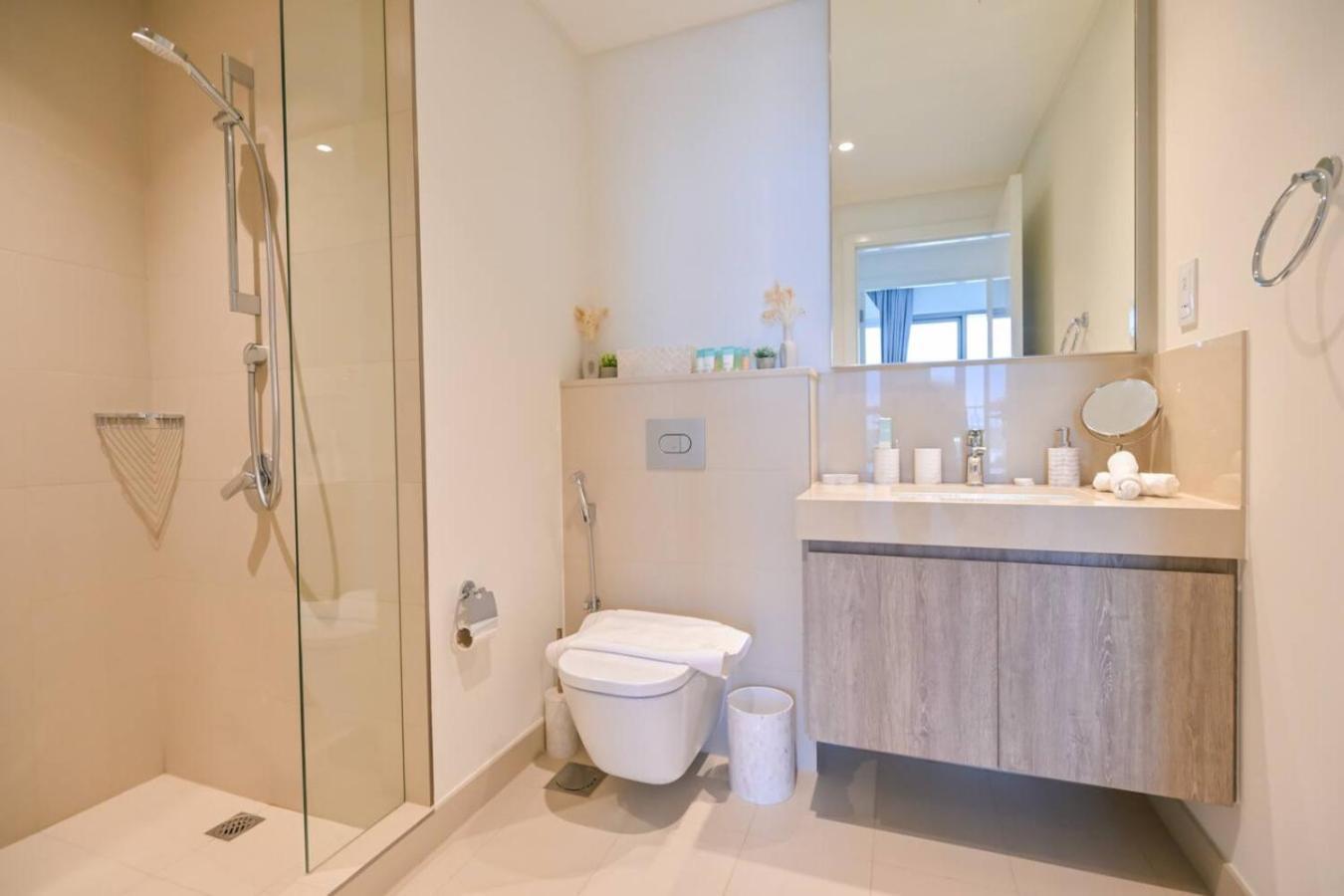 Elegant 2br In Downtown Views - 1 Min To Mall Zabeel Apartamento *