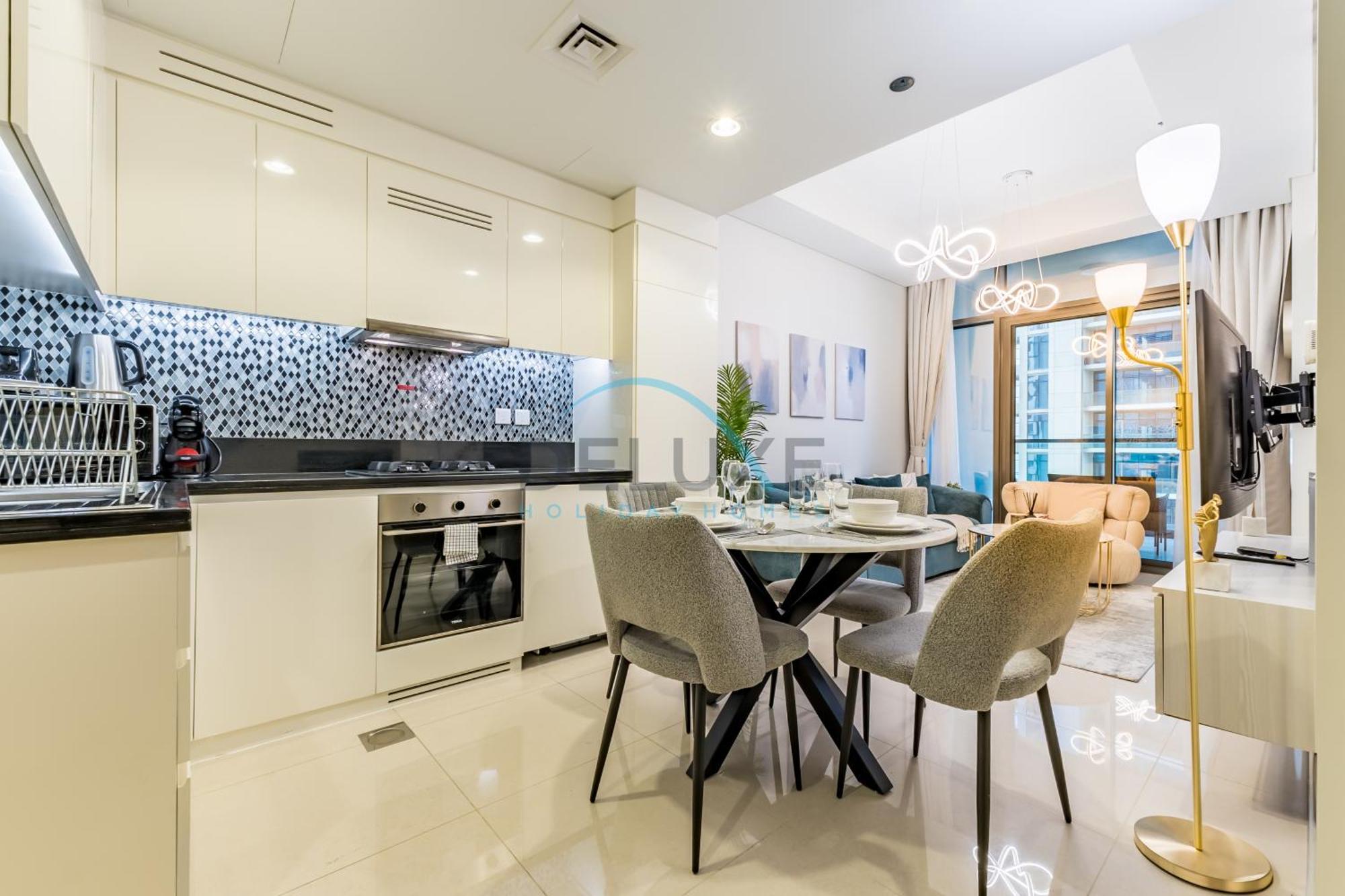 Unbeatable Rate Modern 2br With Partial Canal Views By Deluxe Homes Apartment Dubai