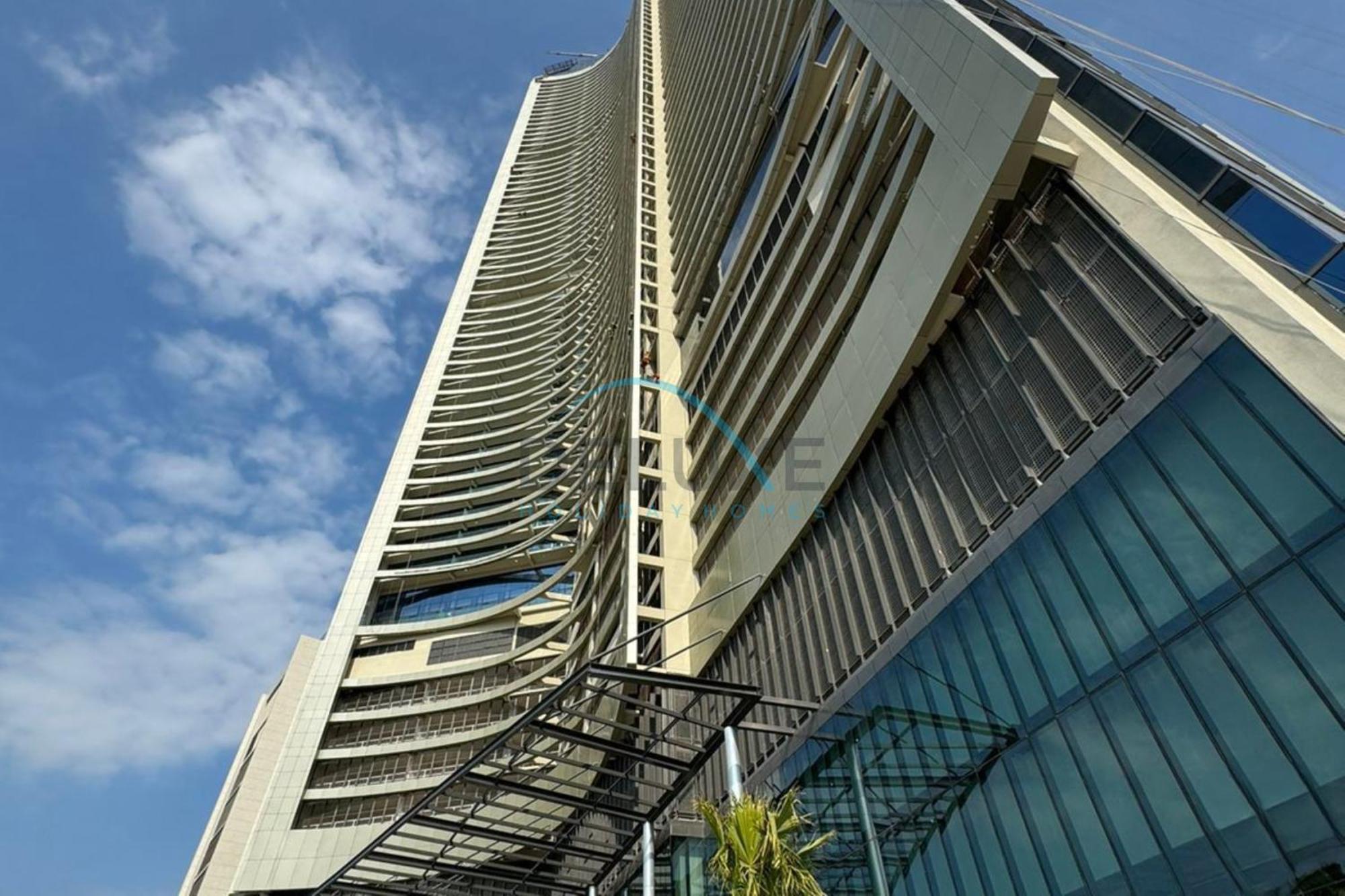 Unbeatable Rate Modern 2br With Partial Canal Views By Deluxe Homes Apartment *