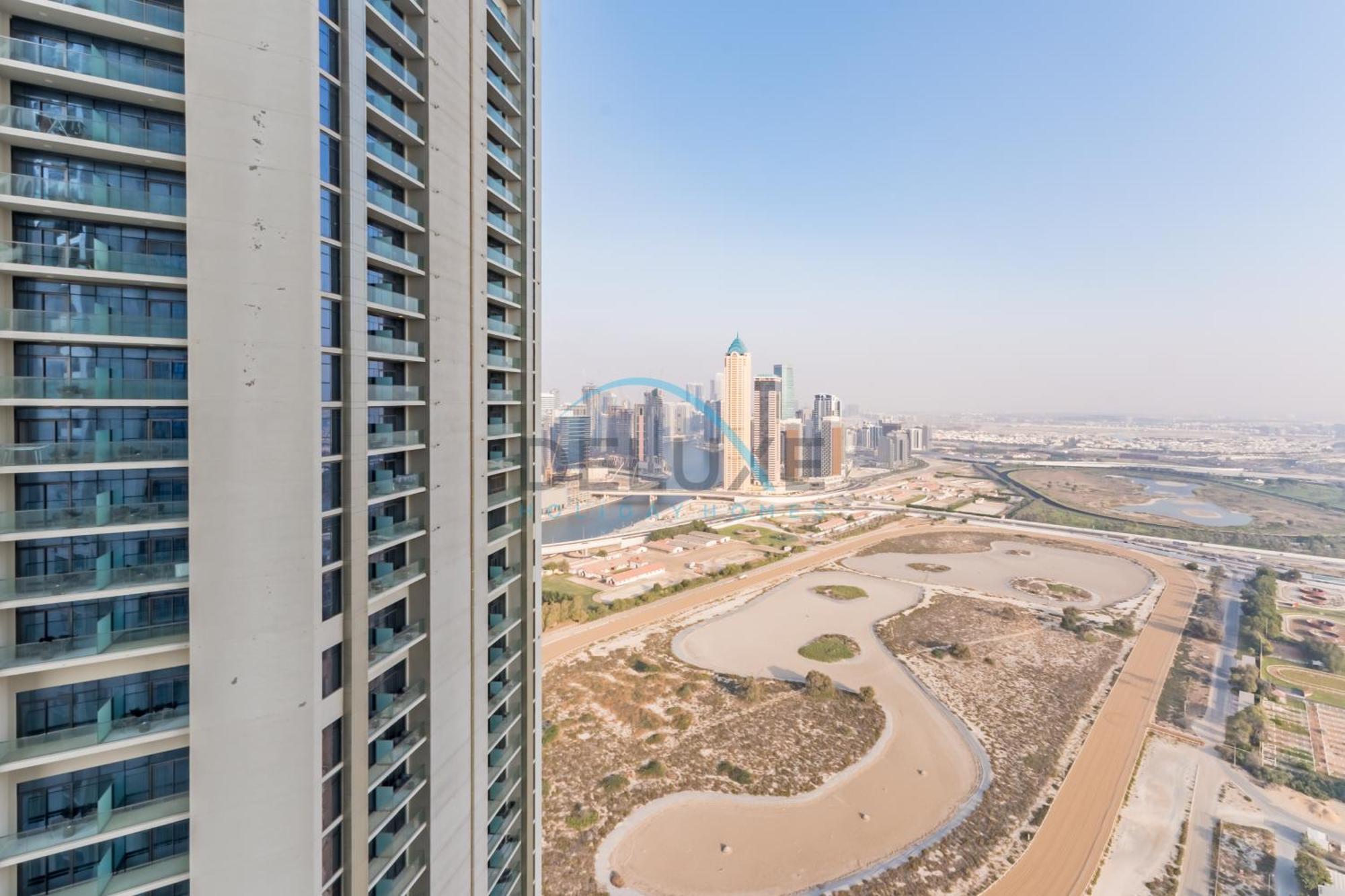 Apartment Unbeatable Rate Modern 2br With Partial Canal Views By Deluxe Homes Dubai