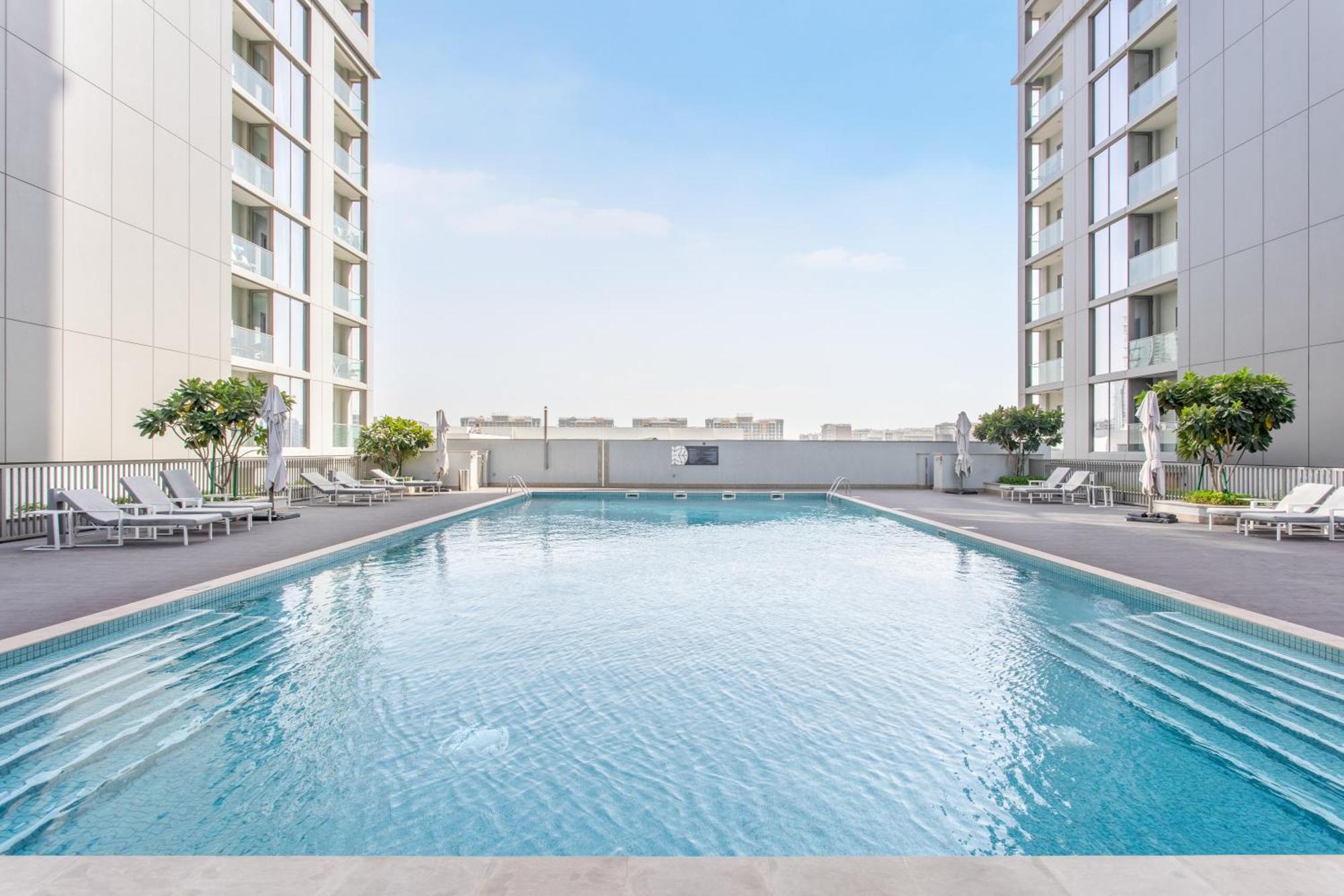 By Latinem Luxury 1br Cv A2806 Near Burj Khalifa Dubai