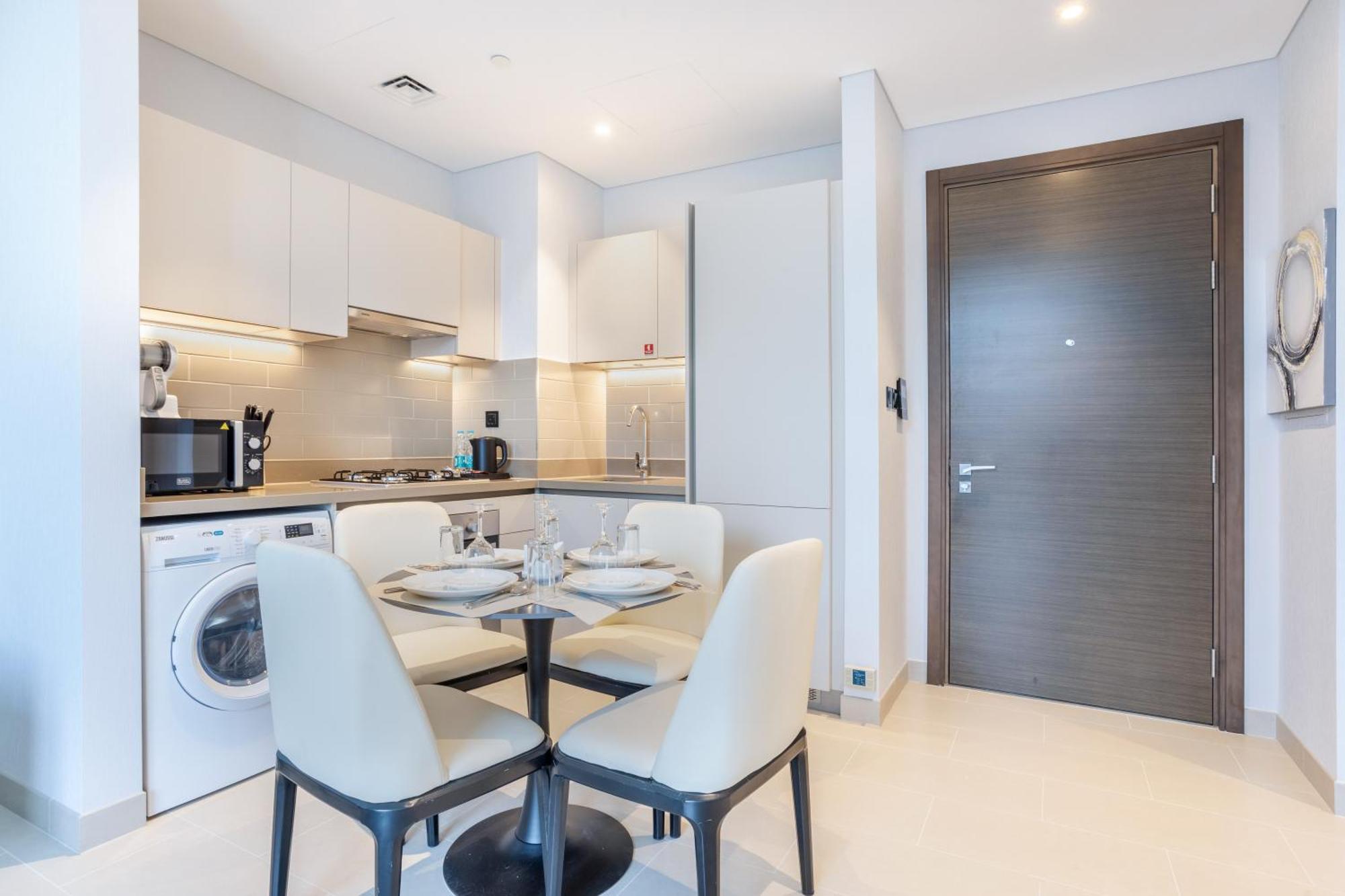 By Latinem Luxury 1br Cv A2806 Near Burj Khalifa *