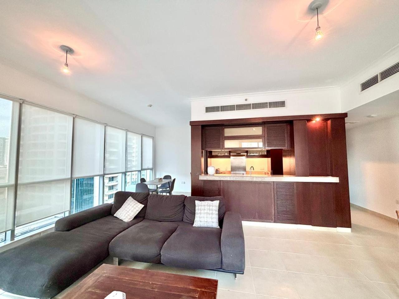 Tiffany Downtown Apartment