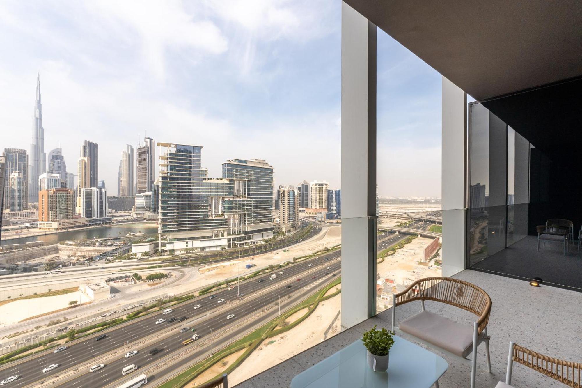 Apartment Upside Living, Burj Khalifa View, Business Bay - Mint *
