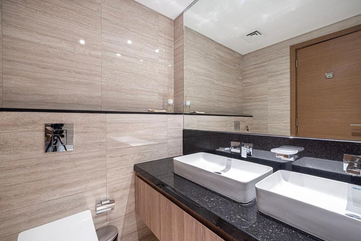 Urban Oasis - 2br 6pax - Infinity Pool & Near Metro *