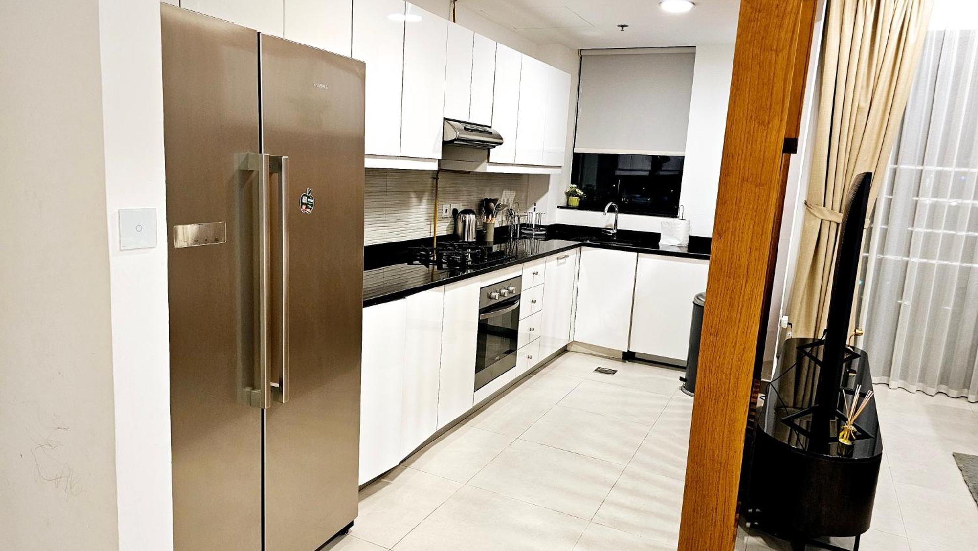 Elegant 2-bedroom With Private Balconies & En-suite Luxury In Meydan Avenue