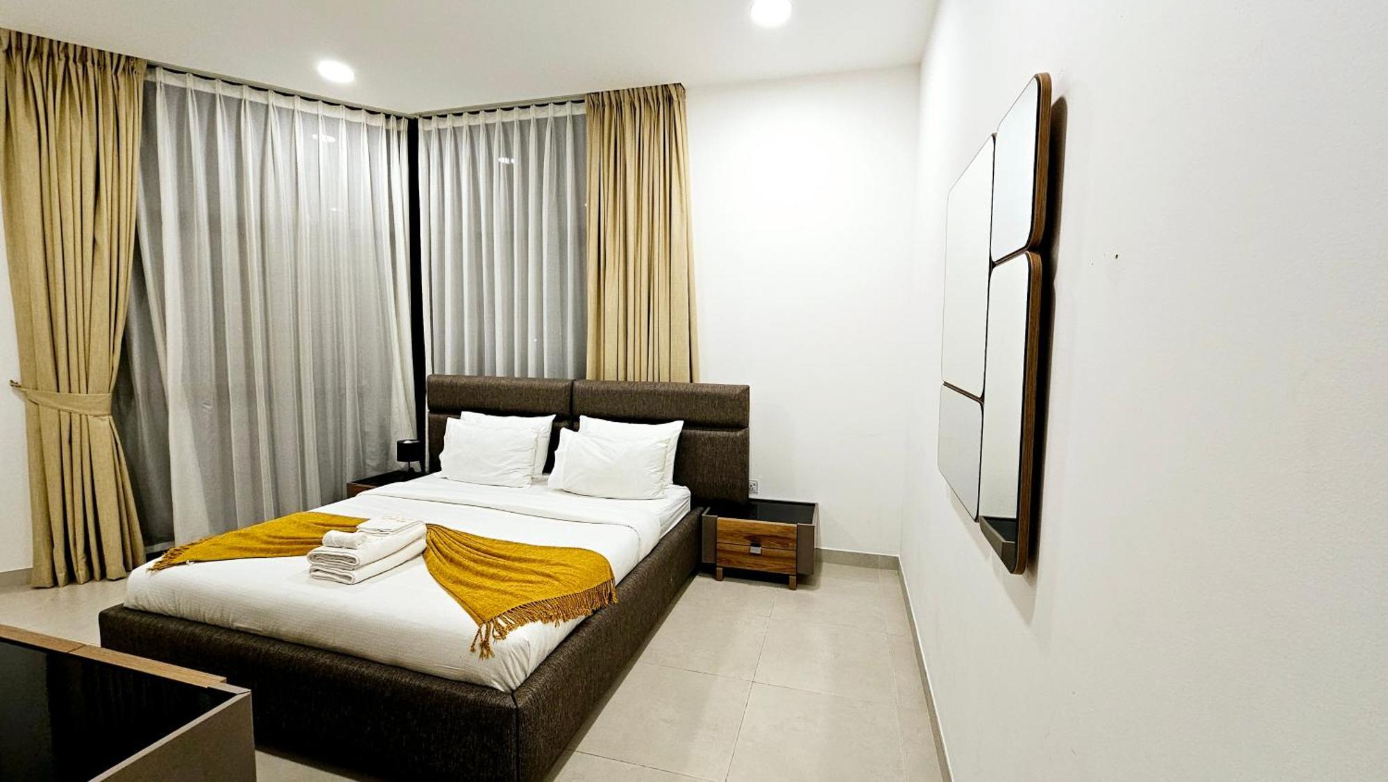Elegant 2-bedroom With Private Balconies & En-suite Luxury In Meydan Avenue *
