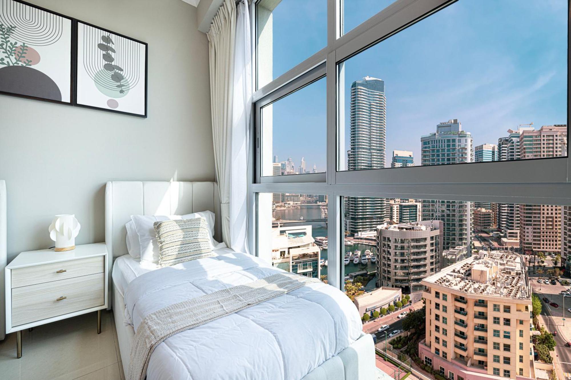 Apartment Cozy Urban 2br In Dec Tower Marina