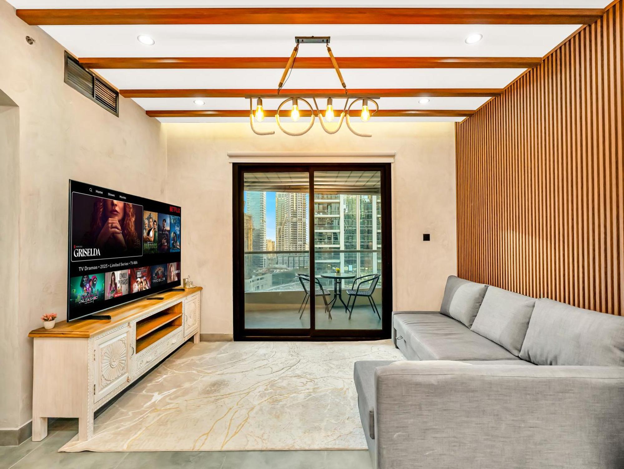Apartment Luxury 2br With Full Marina Views Dubai