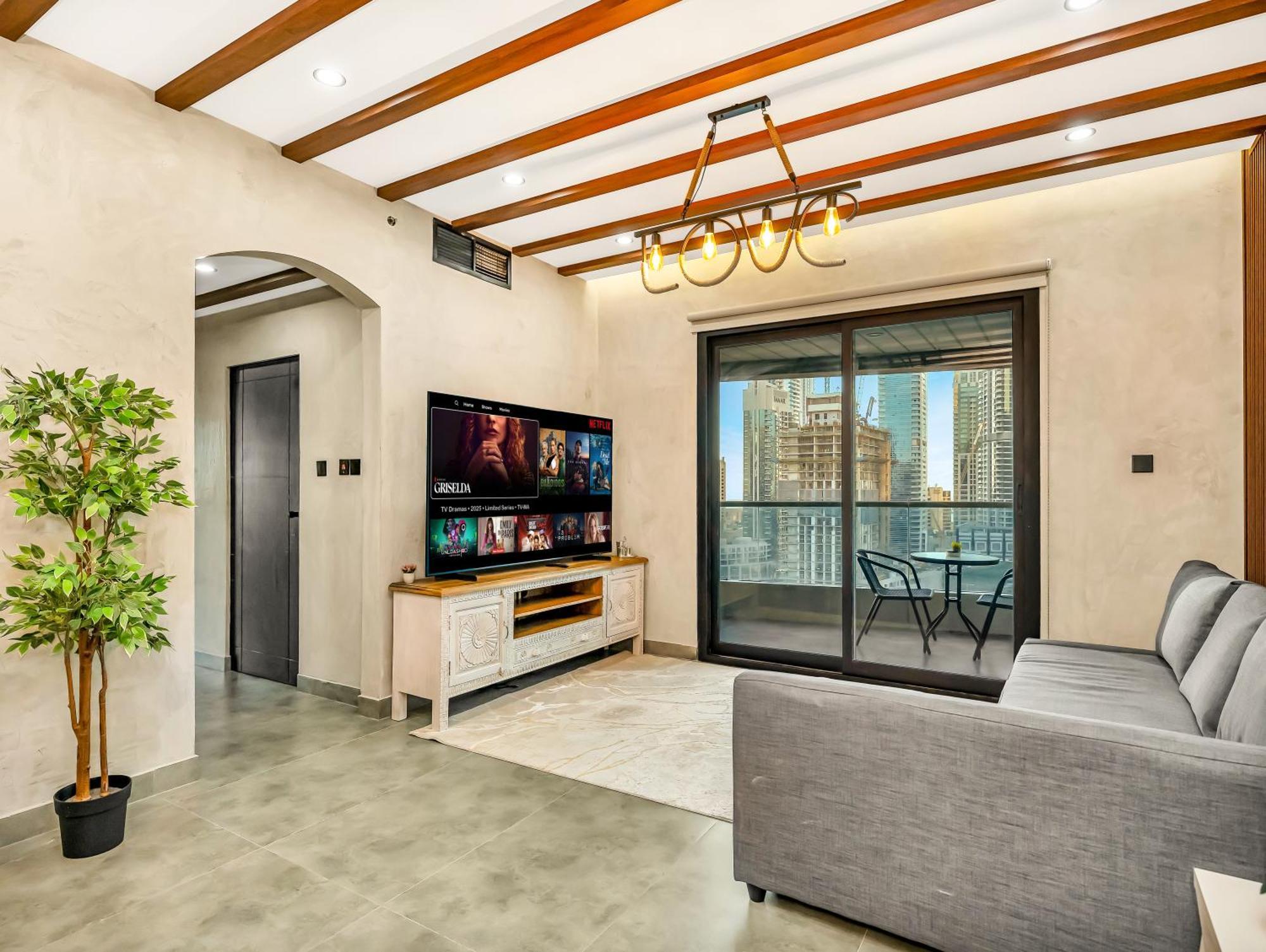 Apartment Luxury 2br With Full Marina Views Dubai
