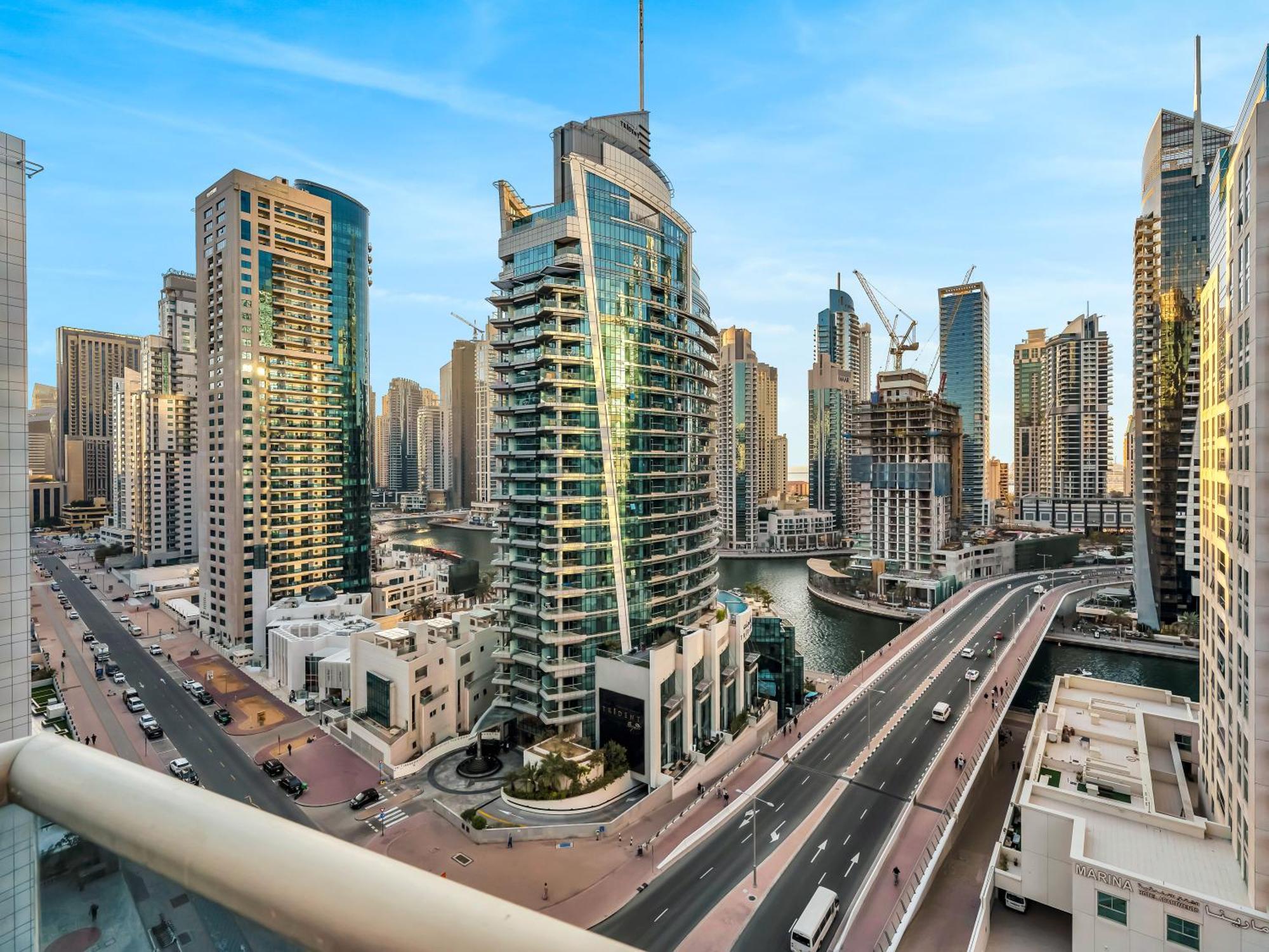 Luxury 2br With Full Marina Views Dubai