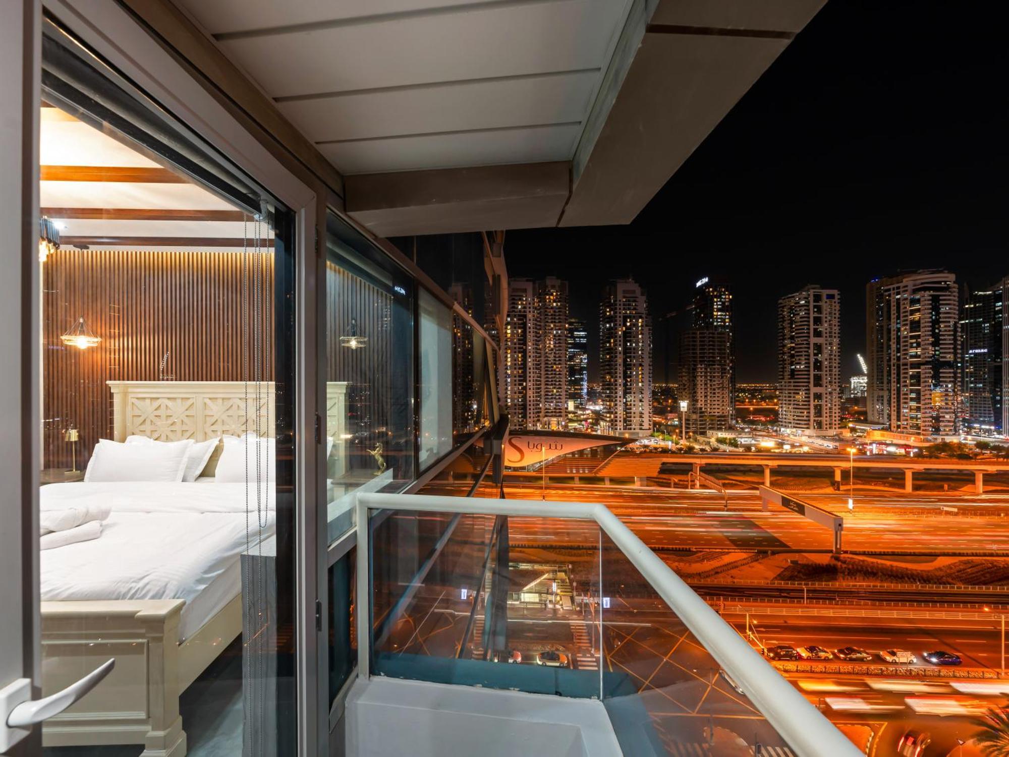 Apartment Luxury 2br With Full Marina Views