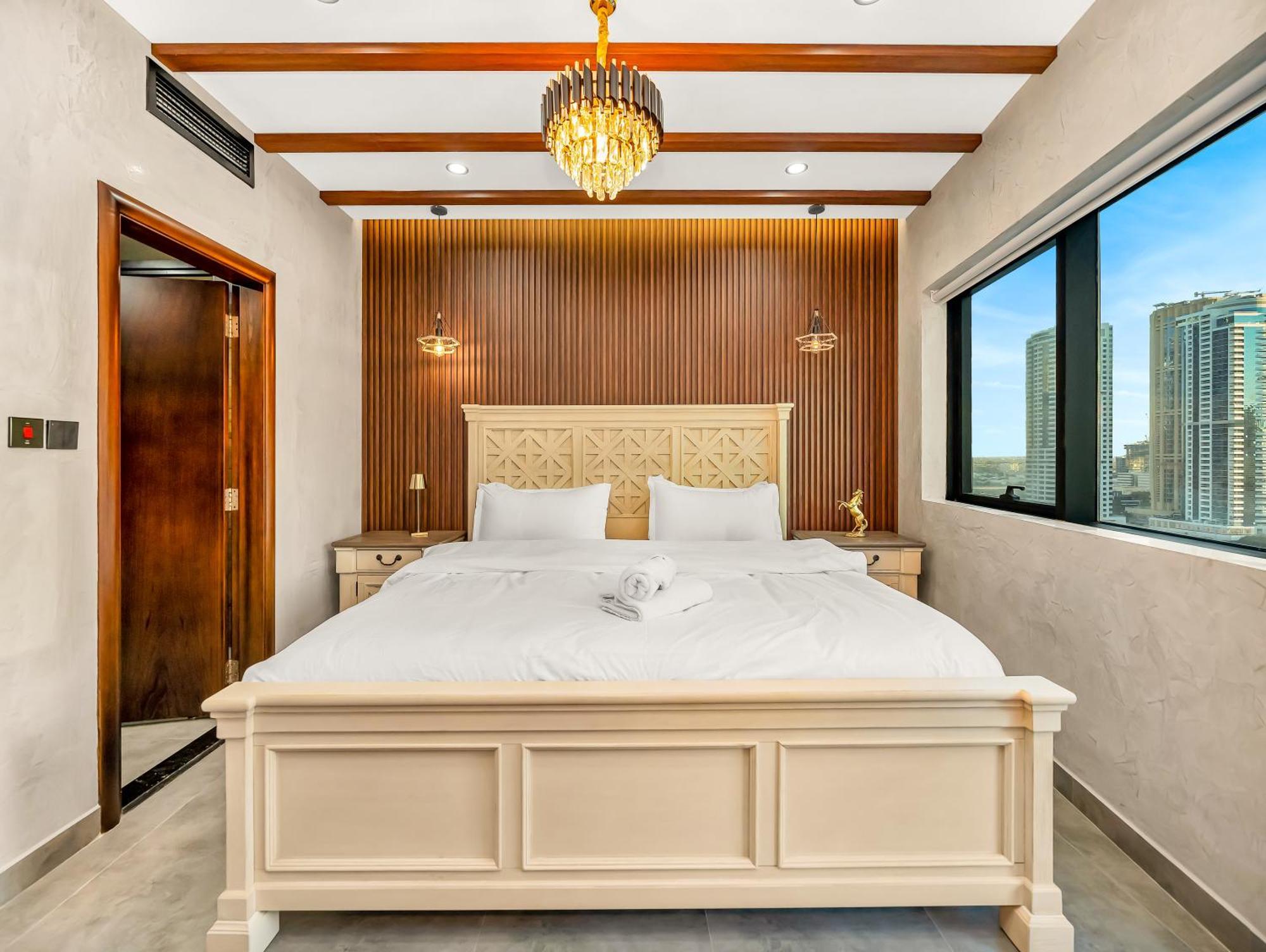 Apartment Luxury 2br With Full Marina Views Dubai