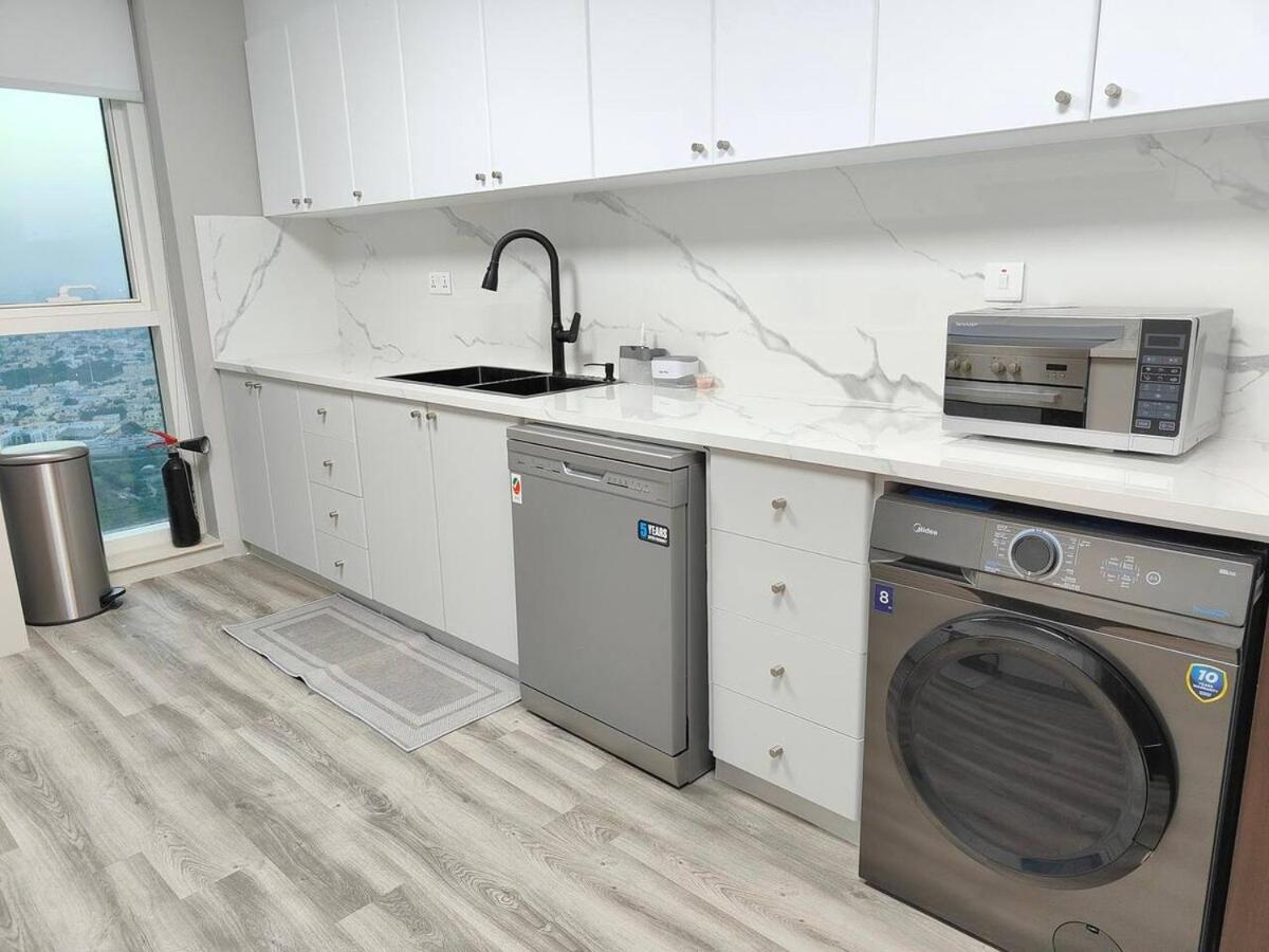 37th Flr Lux In Business Bay Apartment *