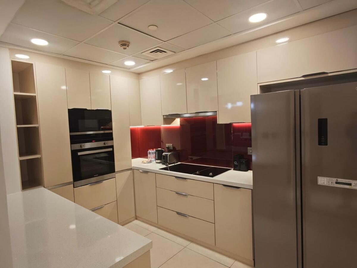 Luxury 3br Stunning Burj Khalifa View Dubai