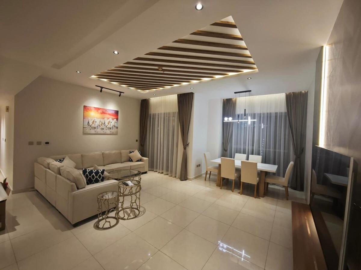 Apartment Luxury 3br Stunning Burj Khalifa View
